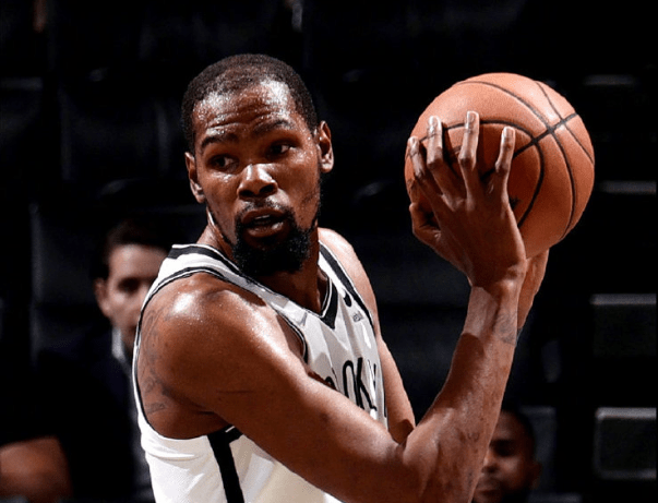 关于内线分相继成就雄鹿涉险晋级雄心丧赛的信息 关于内线分相继成就雄鹿涉险晋级雄心丧赛的信息