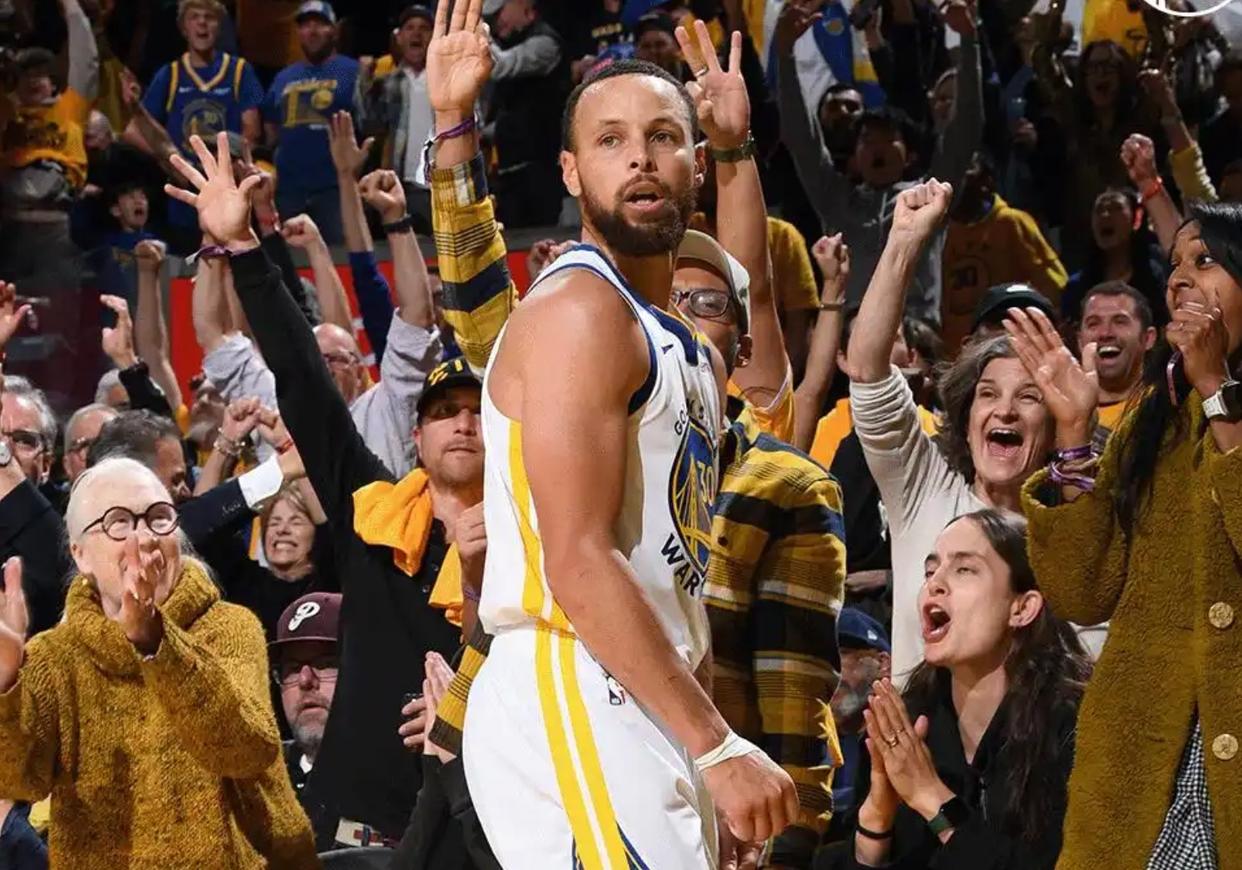 开云体育中国-关于勇士主帅赞誉库里表现出色,球队备战季后赛的信息