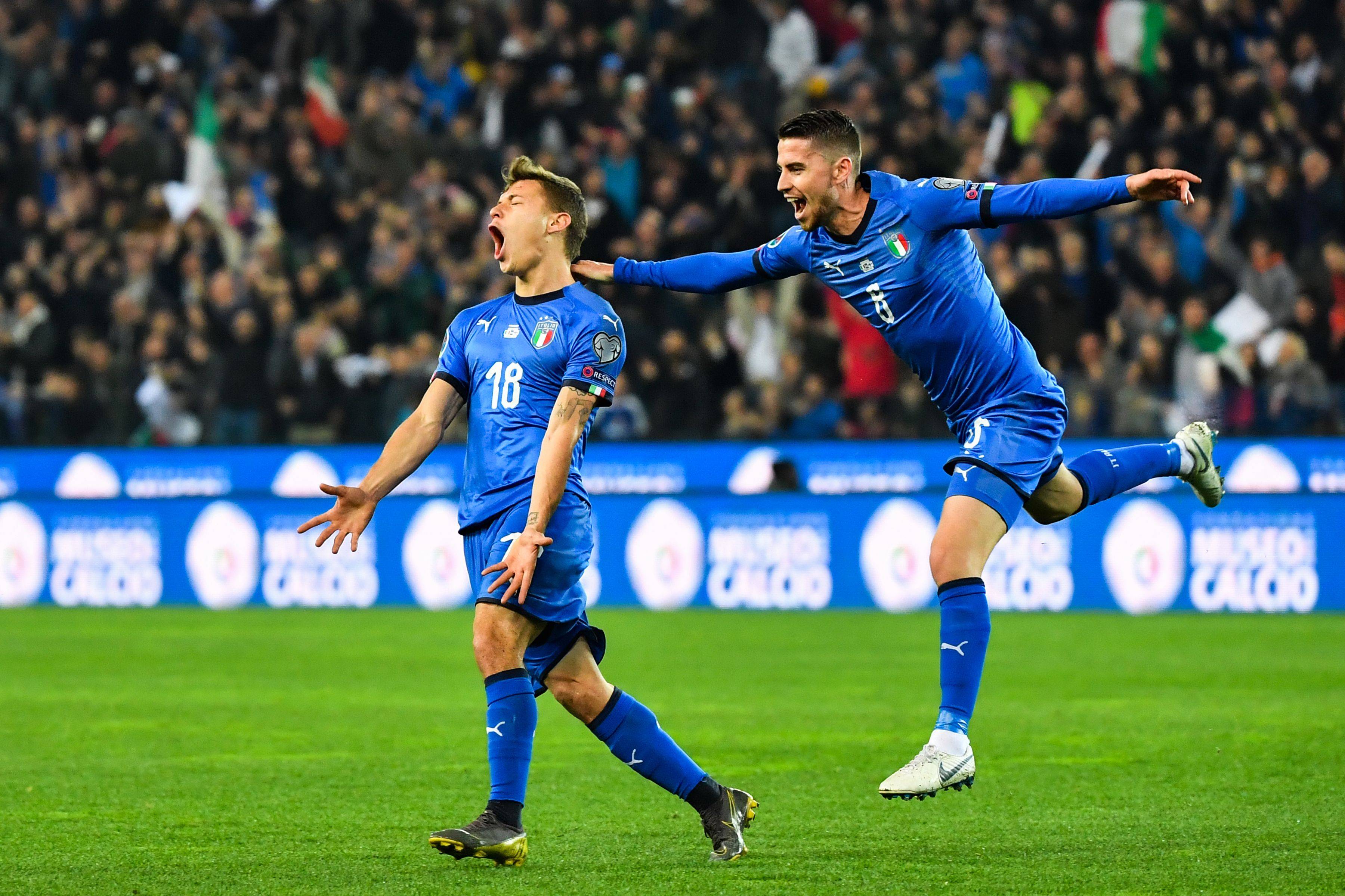 开云sport-意大利队在国际赛事中展现出色实力