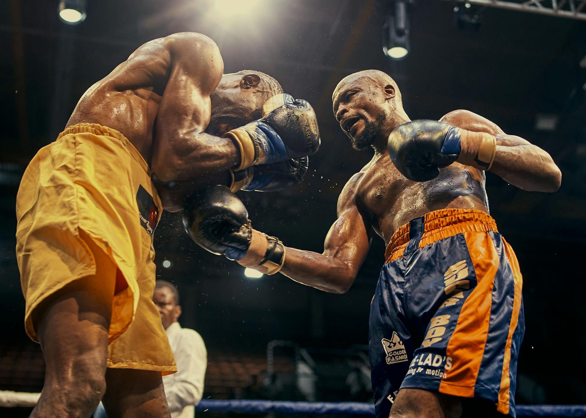 开云官网-全球运动员力争第一,搏击激情