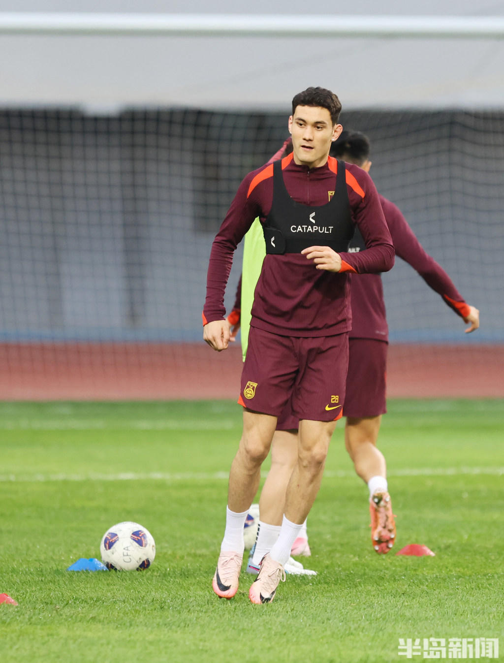 中国足球战况纷繁，场场都有精彩表现等着你看的简单介绍