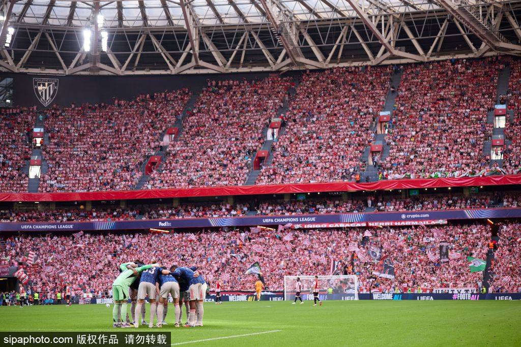 阿森纳客场逆转取胜，球队士气大振