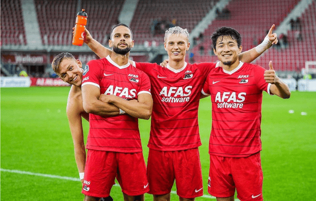 开云体育平台APP-阿尔克马尔击败对手，取得胜利融融