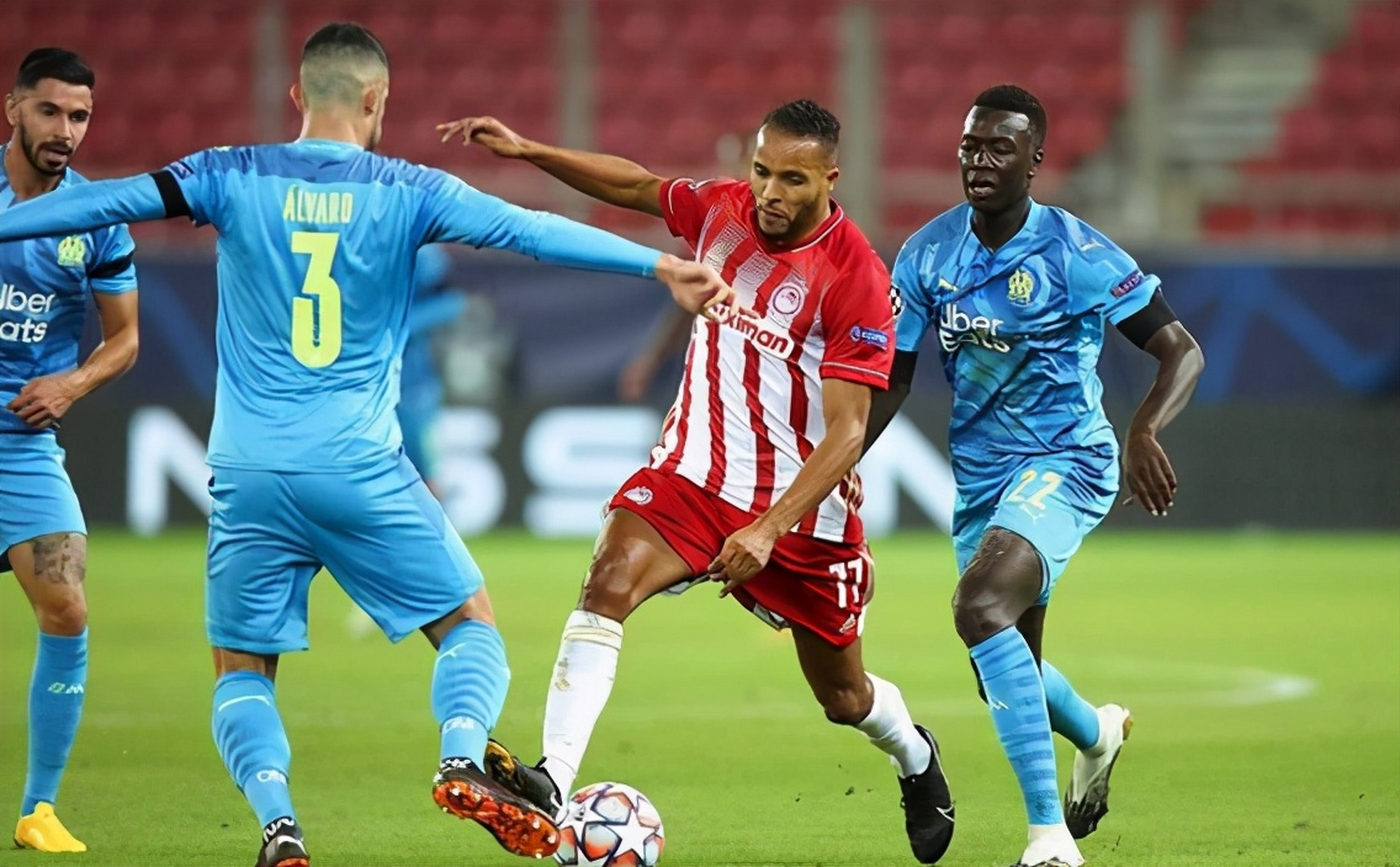 开云体育中国-新赛季开局惨败，球队老板表态支持