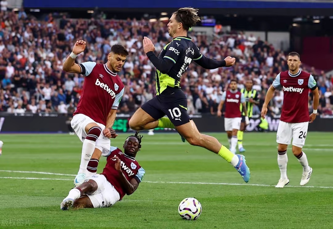 开云体育登录-拜仁险胜曼联，哈兰德带队取胜