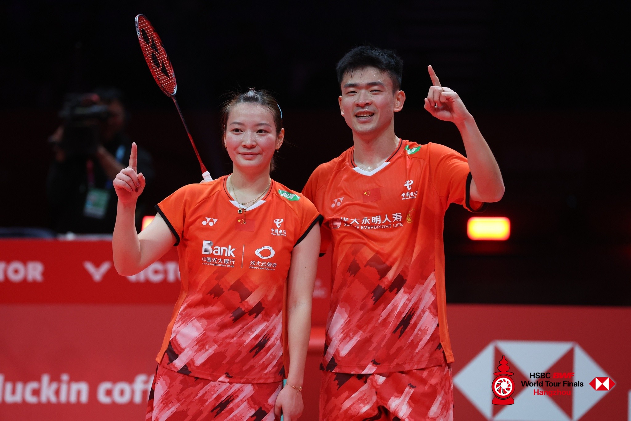 开云下载-德国队力克丹麦队，郑思维点燃赛场