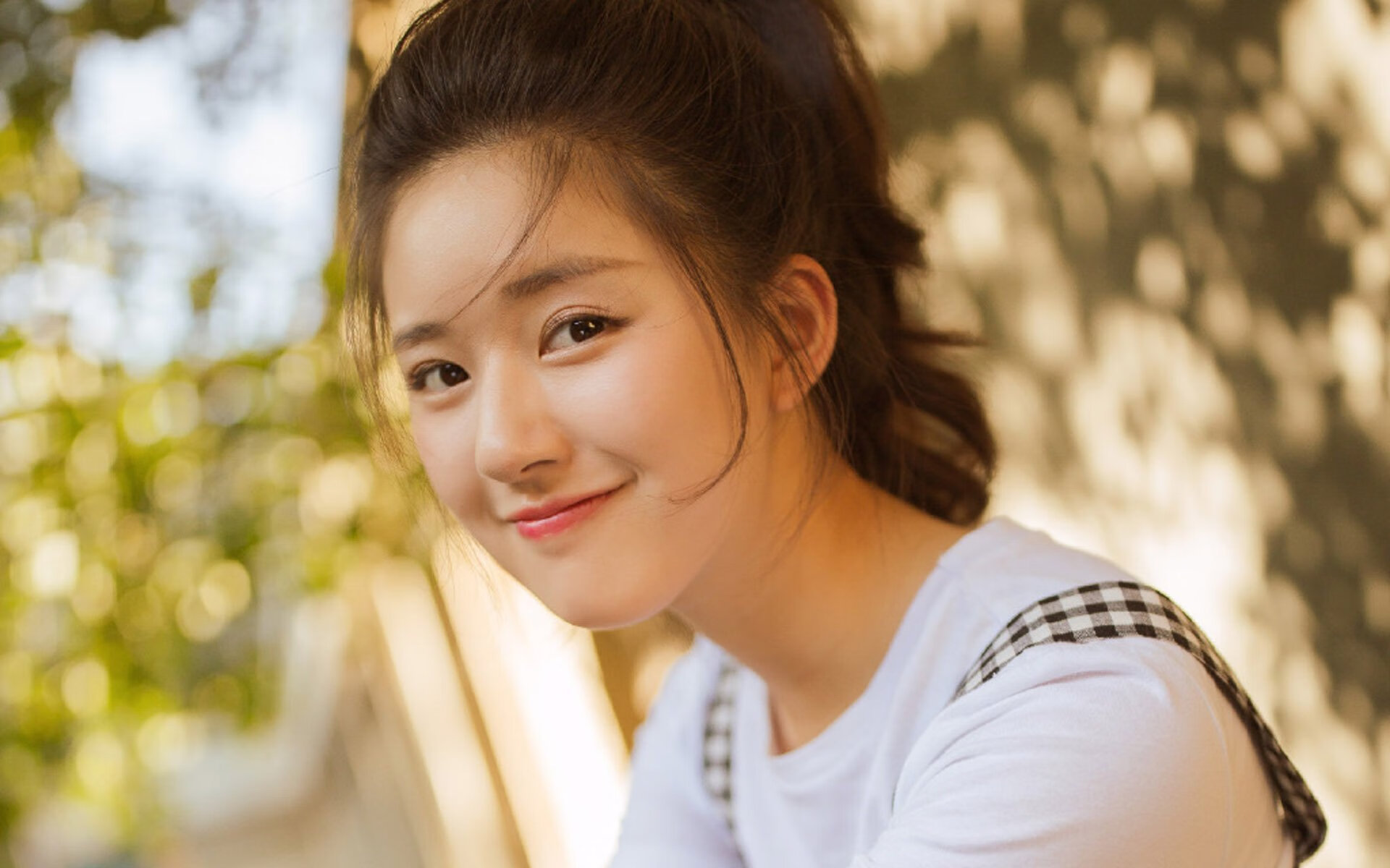 开云体育APP下载-年度焦点之战，英格兰火力全开，彻底粉碎阿尔及利亚