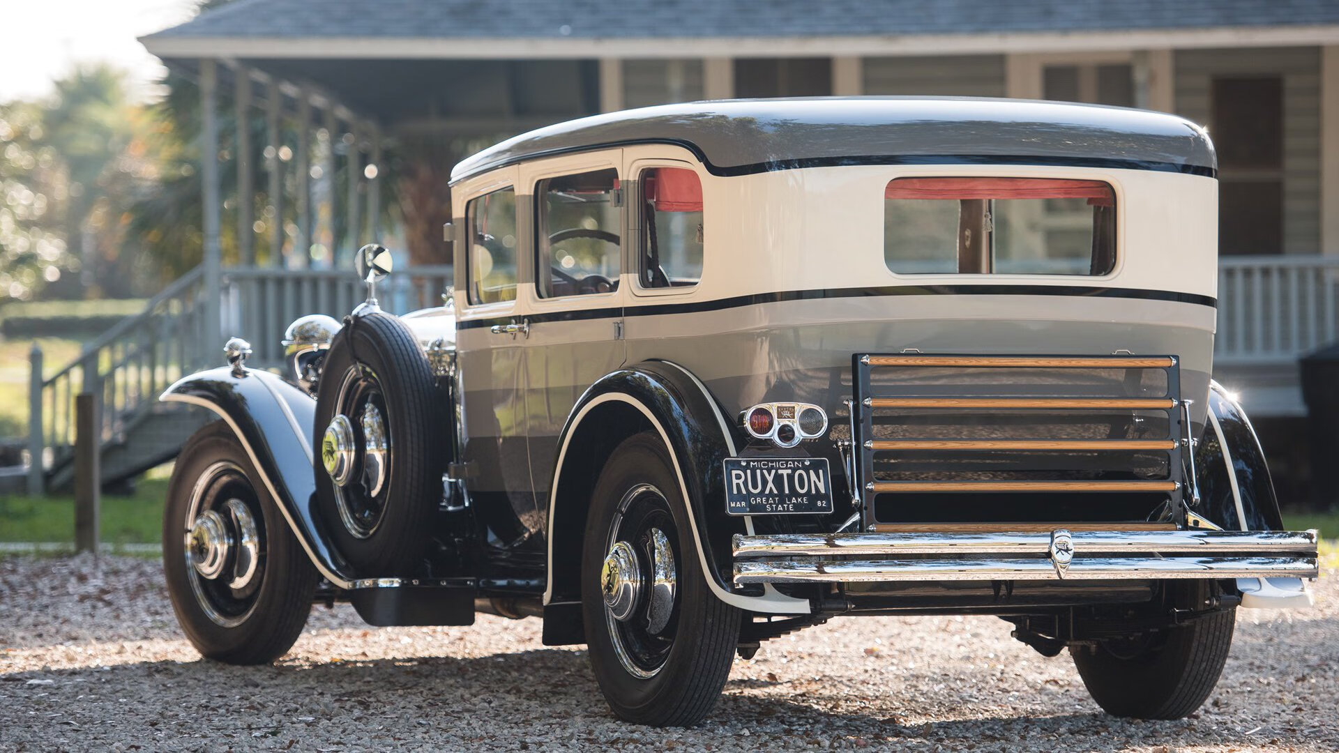 唯一性的重量，当波兰突围埃及，与C罗的连续得分照亮足球的宿命