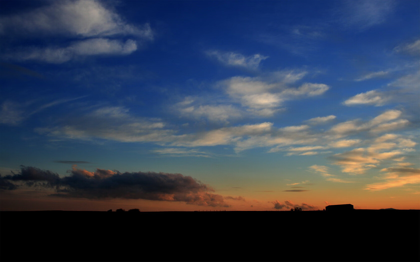 塞内加尔的苏亚雷斯，攻防两端的隐形统治者