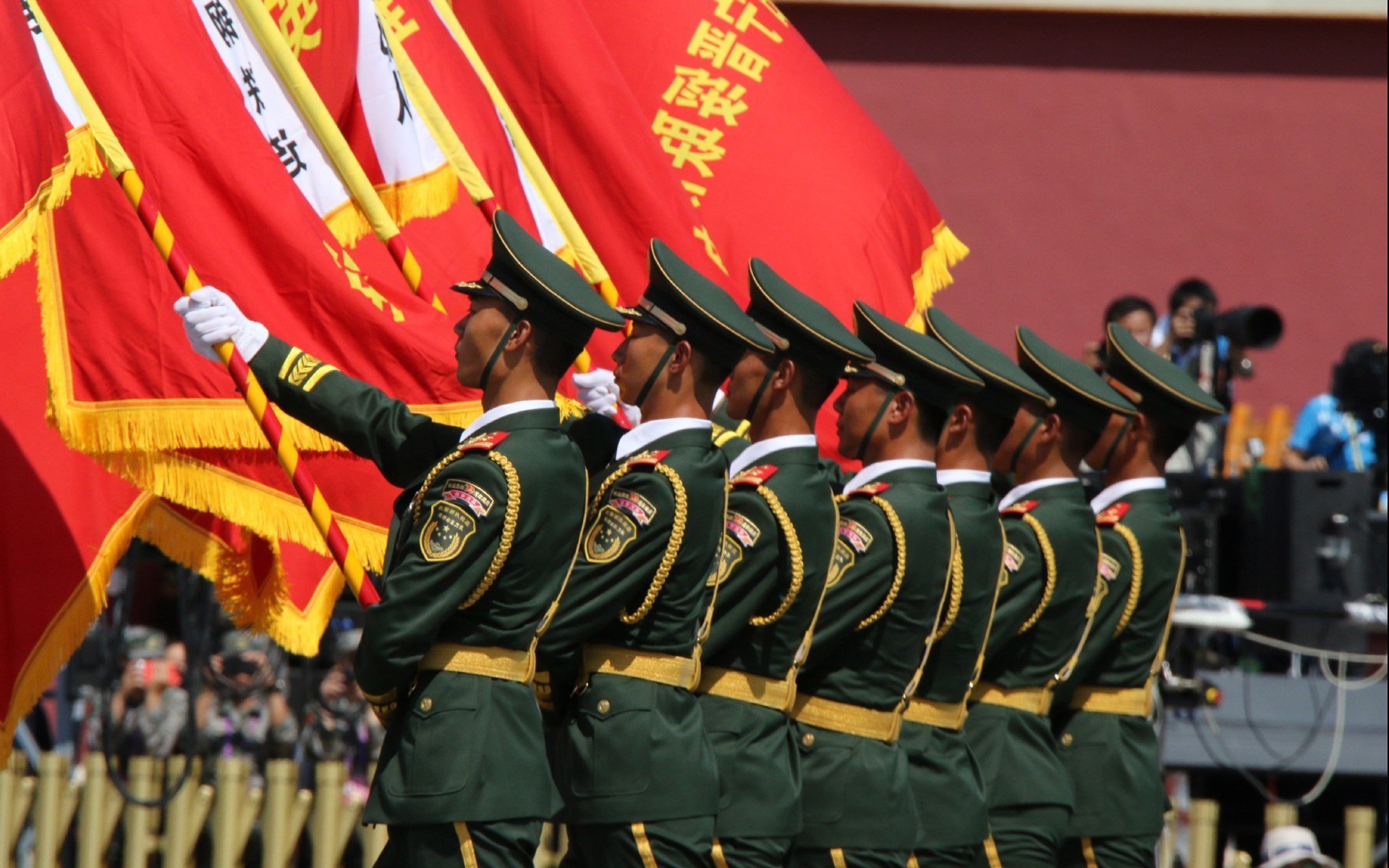 开云体育平台APP-掌纹,布鲁诺的右脚,塞内加尔的命运