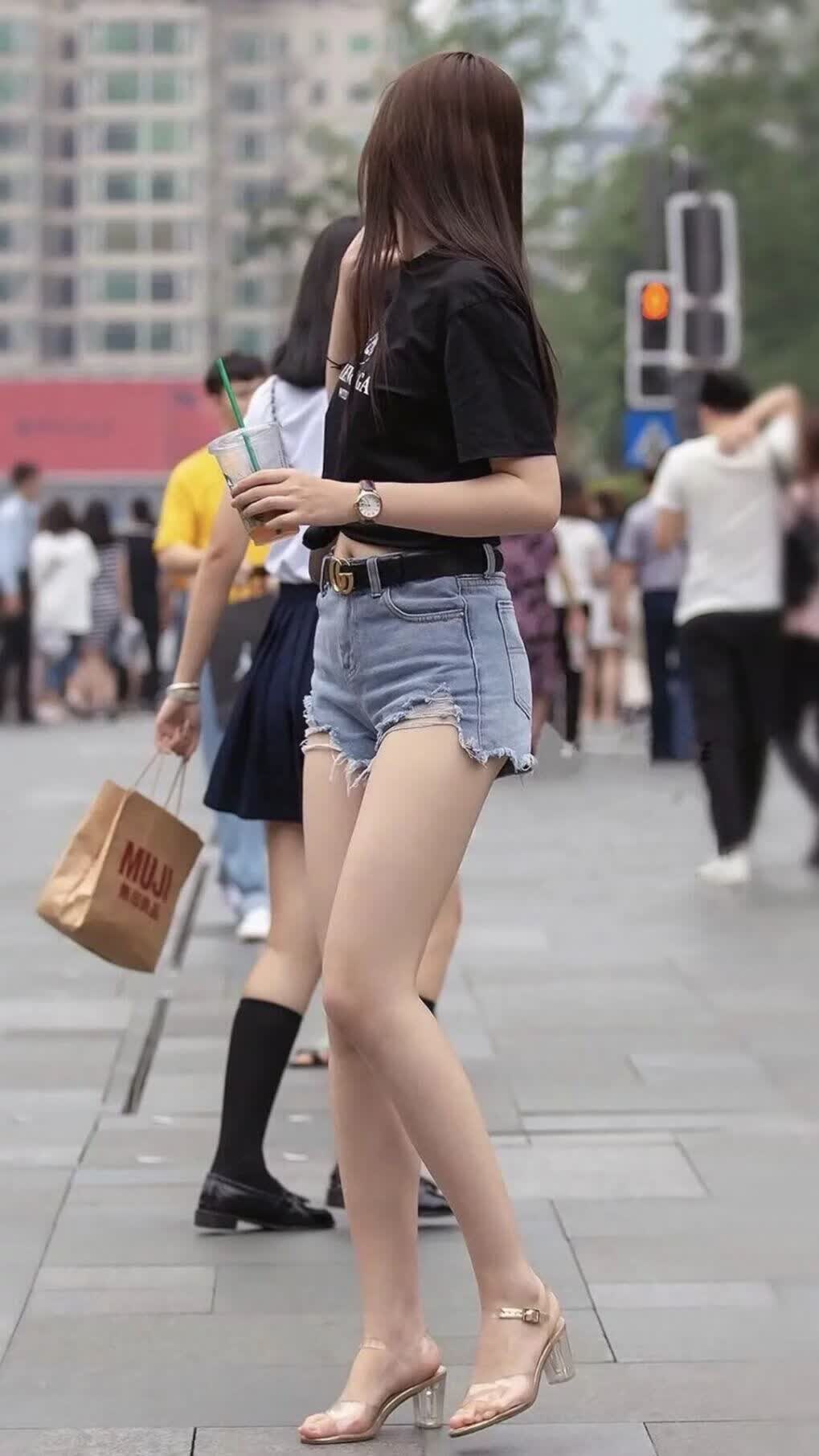 中场的沉默统治者,当京多安的节奏掌控,为2026世界杯写下唯一剧本